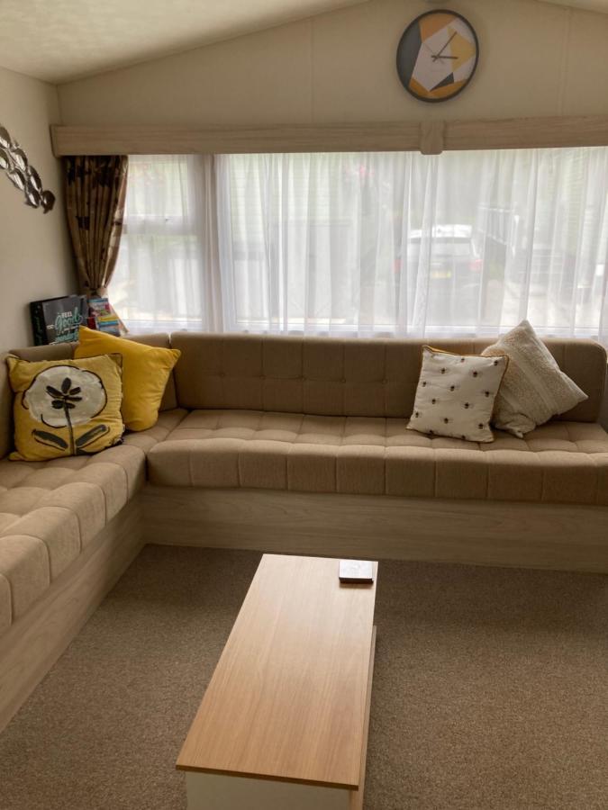 4 Lakes Holiday Let Villa Carnforth Eksteriør billede