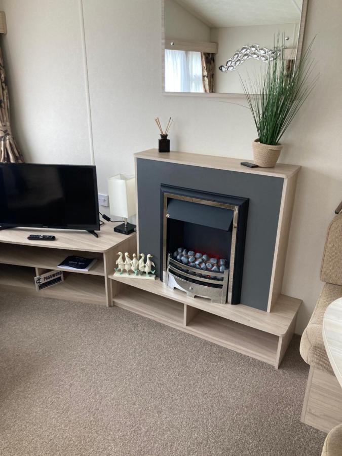 4 Lakes Holiday Let Villa Carnforth Eksteriør billede